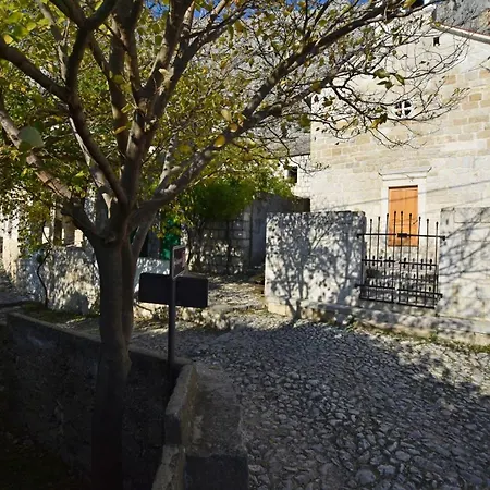 La Casa Simone Holiday home Jesenice (Split-Dalmatia)